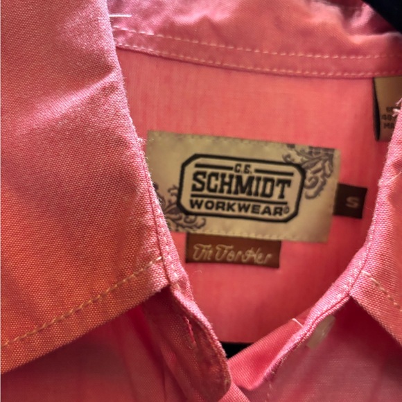 Women’s button/snap down. Pink. Size smalll. New with tags. - Picture 2 of 4